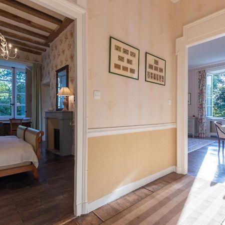 Chateau De La Marronniere Bed & Breakfast Aizenay ภายนอก รูปภาพ