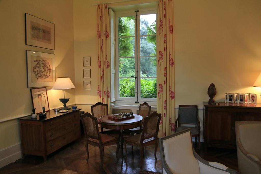 Chateau De La Marronniere Bed & Breakfast Aizenay ภายนอก รูปภาพ