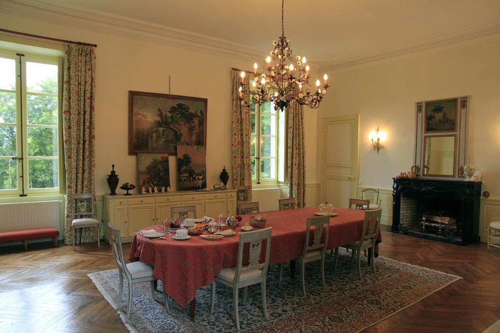 Chateau De La Marronniere Aizenay ภายนอก รูปภาพ