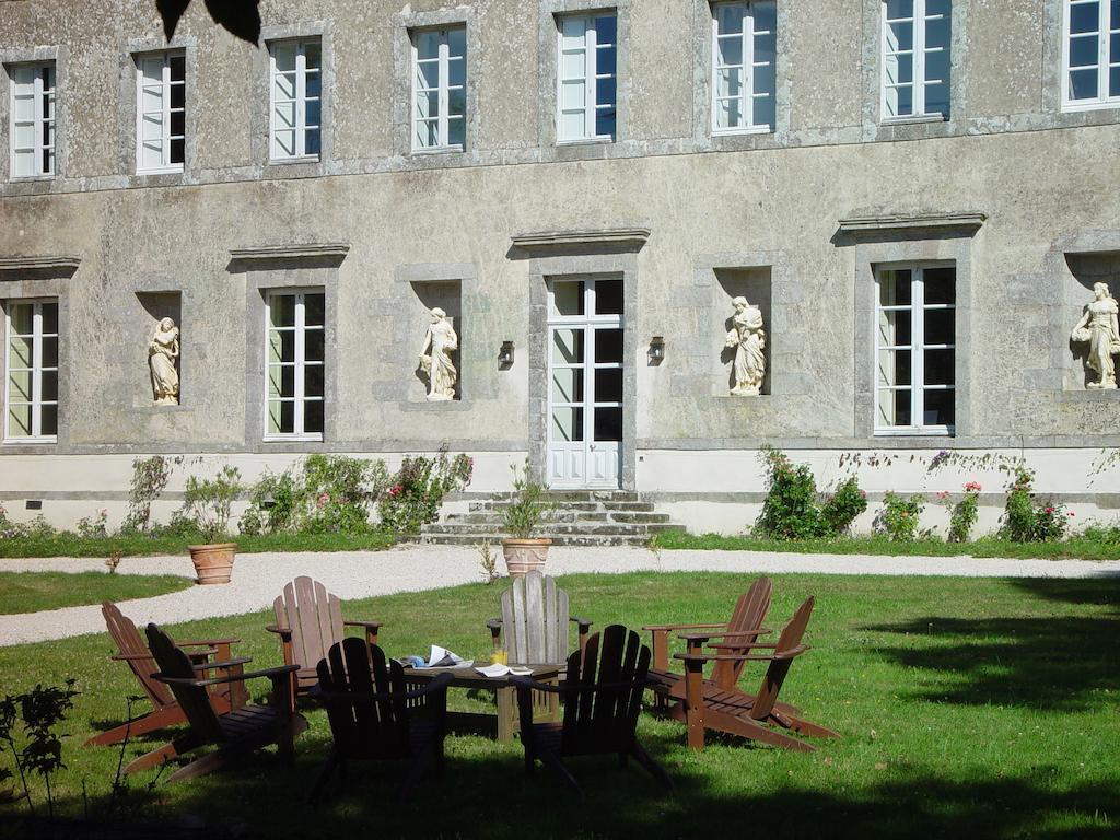 Chateau De La Marronniere Bed & Breakfast Aizenay ภายนอก รูปภาพ